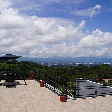 Casa Con Hermosa Vista A Las Montanas Y Ciudad San Rafael  Esterno foto